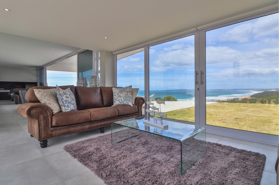 4 Bedroom Property for Sale in Moquini Coastal Estate Western Cape